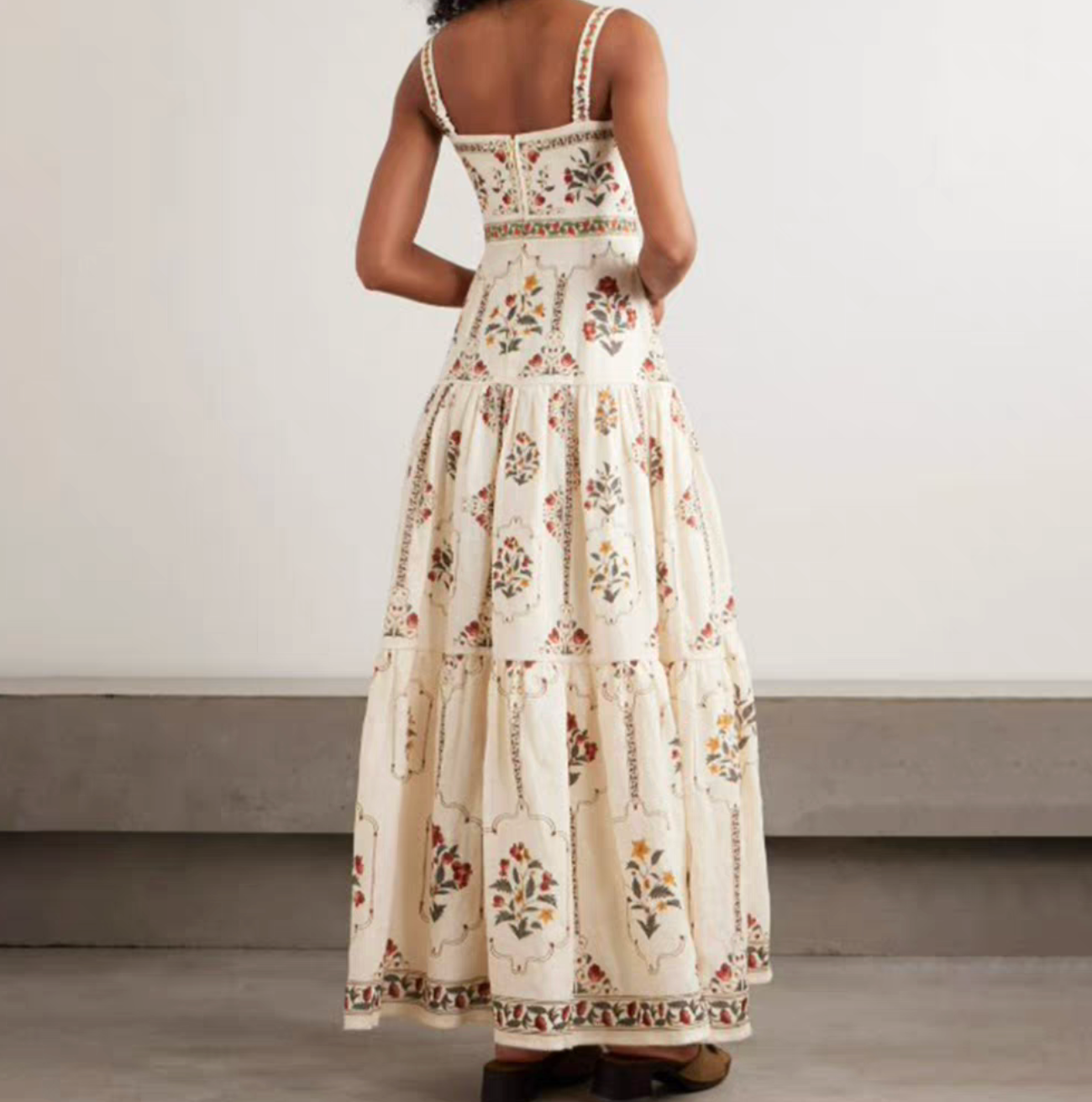 Boho Chic Ethnic Maxi Dress – Effortless Elegance & Free-Spirited Style